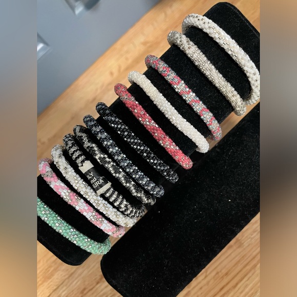 Lily and Laura Bracelet Bundle x12 - Picture 3 of 5